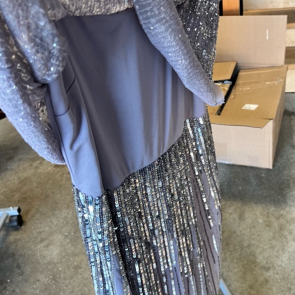 Aidan Mattox Silver Sequin Mini Dress - Picture 15 of 15